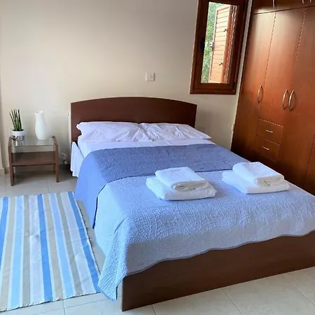 Demelida In Tsada, Paphos