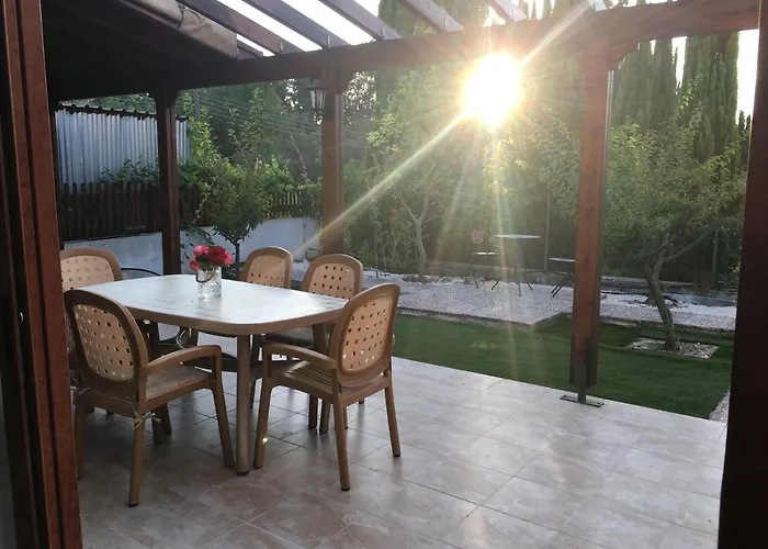 Demelida In Tsada, Paphos *