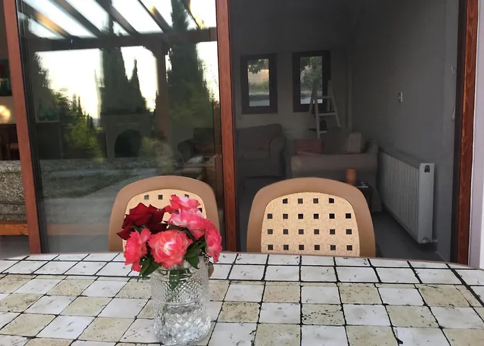 Demelida In Tsada, Paphos *