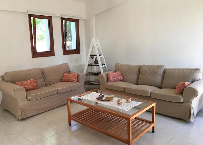 Demelida In Tsada, Paphos * Tsadha