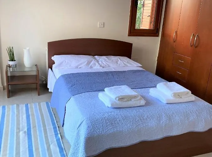 Demelida In Tsada, Paphos