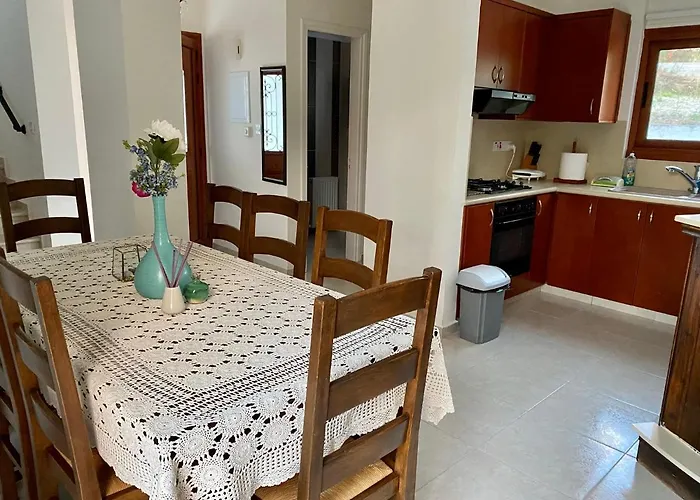 Demelida In Tsada, Paphos